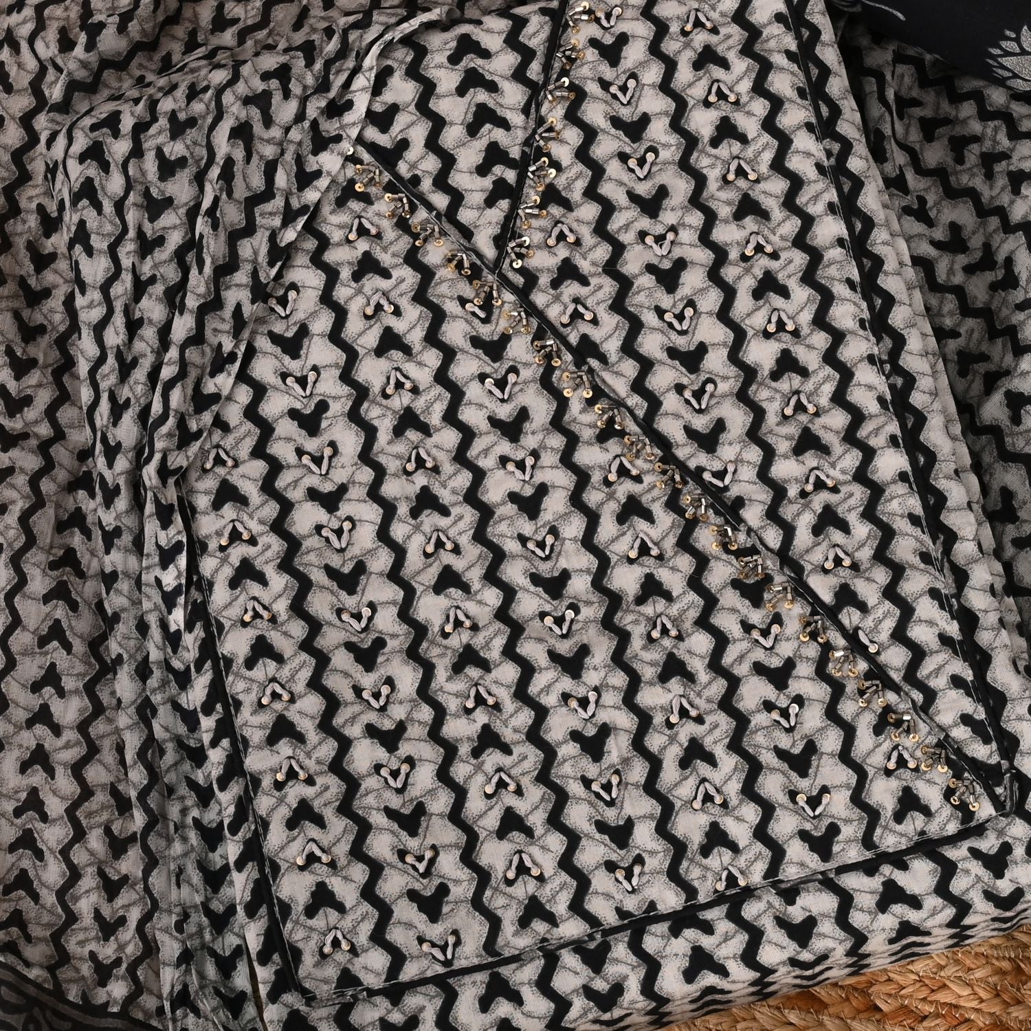 Animal Black-Grey Cotton Unstitched Salwar Suit