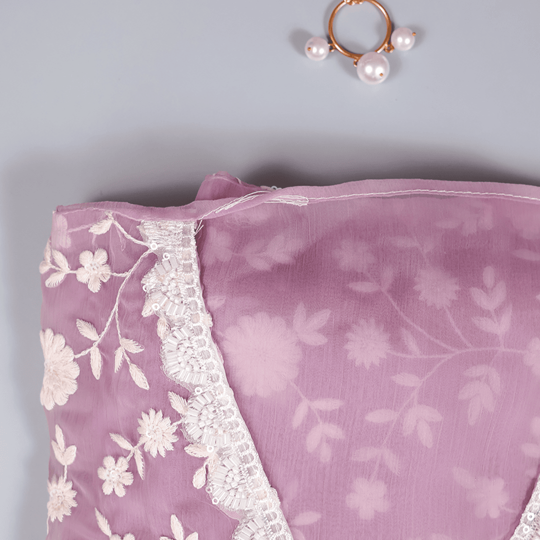 Pinkish Movv Chiffon Embroidery Suit Set