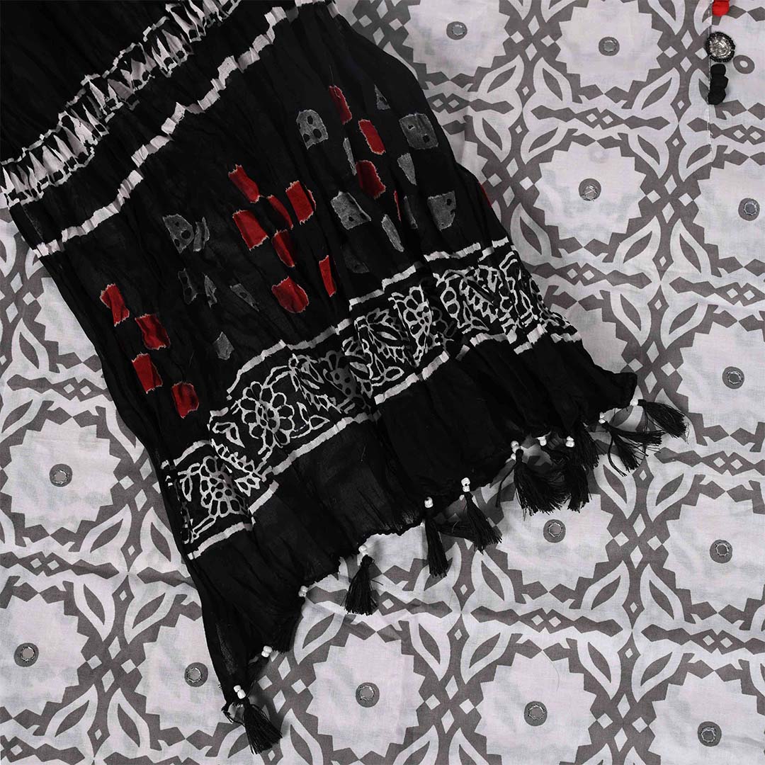 Grey Cotton Unstitched Jaipuri Salwar Suit With Chiffon Dupatta