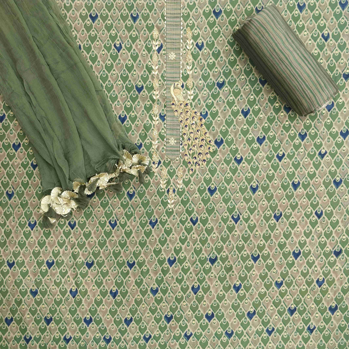 Green Grey Unstitched Muslin Unstitched Salwar Suit